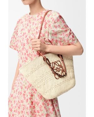 Loewe Medium Anagram Basket Bag - Pink