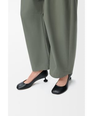 Loewe Petite Toy Pumps With A Darling Lacquered Heel - Black