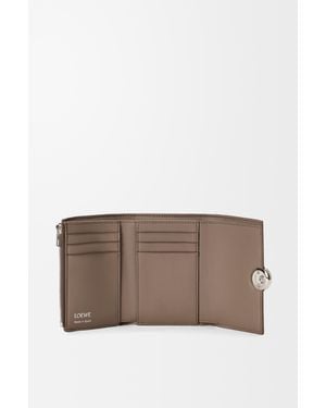 Loewe Pebble Small Vertical Wallet - Brown