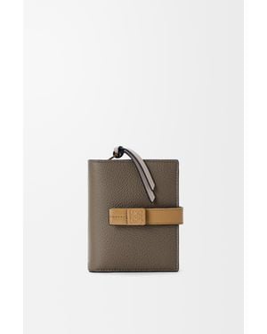 Loewe Cartera Compacta Con Cremallera En Suave Piel De Cuero Graneada Mujer - Neutro