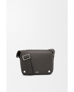Loewe Pebble Messenger Bag Medium - Grey