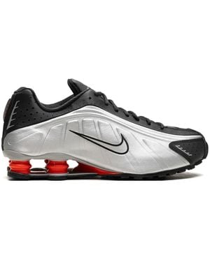 Nike Shox R4 Sneakers - White