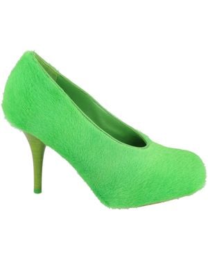 Givenchy Lamb Hair Show Pumps - Green