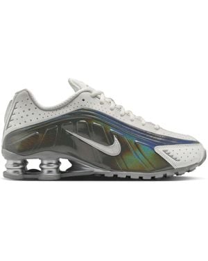 Nike Shox R4 Iridescent Sneakers - Gray