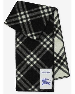 Burberry Wool Scarf - Black