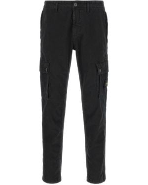 Stone Island '3100034' Cargo Pants With Logo Badge - Black