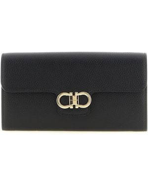 Ferragamo 'Gancini' Wallet On Chain - Black