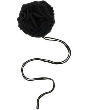Nude Knitted Brooch With Lace - Black