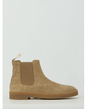 Common Projects Suede Chelsea Boots - Natural