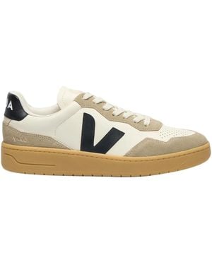 Veja V-90 - Nero