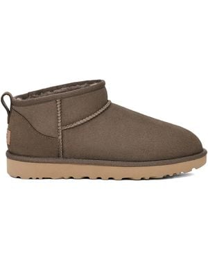 UGG Classic Ultra Mini - Marrone