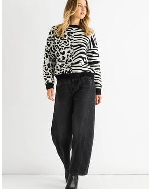 Gini London Contrast Zebra Animal Knit Jumper - Black