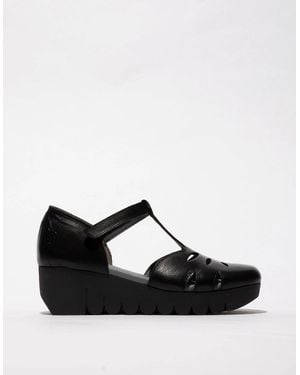 Fly London Velt224Fly Sandals - Black