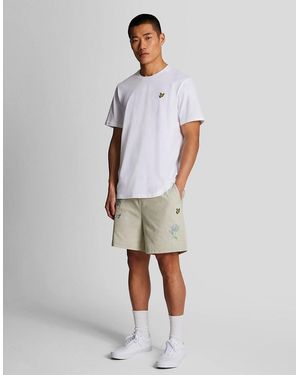 Lyle & Scott Thistle Club Embroidered Shorts - White