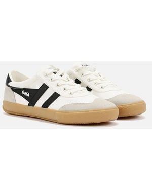 Gola Badmington Off/ Trainers - White
