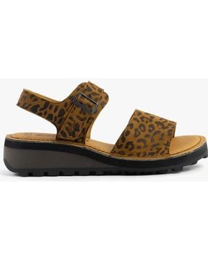 Fly London Haly559Fly Sandals Tan - White