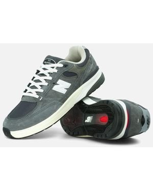 New Balance Nm933 Andrew Reynolds Shoes - Multicolour
