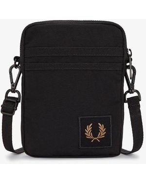 Fred Perry Nylon Badge Small Side Bag - Black