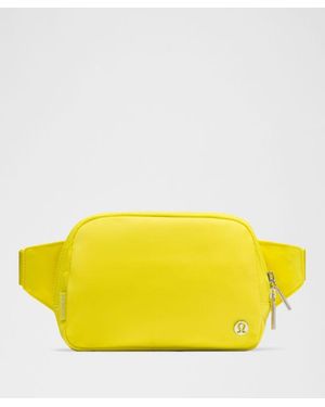 lululemon – Everywhere Belt Bag Large 2L – /Neon - Yellow