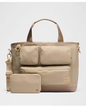 lululemon Multi-Pocket Tote Bag 19.5L - Natural