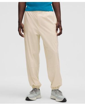 lululemon – Lightweight Woven Joggers Slnsh Collection – – Size Large - Natural