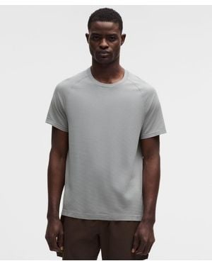 lululemon Metal Vent Tech Short-Sleeve Shirt - Grey