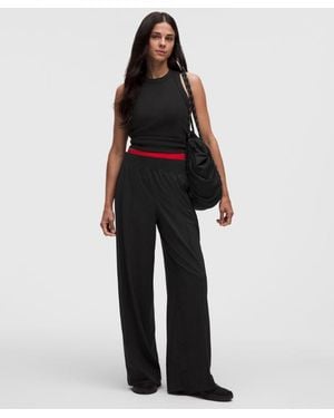 lululemon – Breezily Mid-Rise Trousers Regular Trim – – Size Large - Black