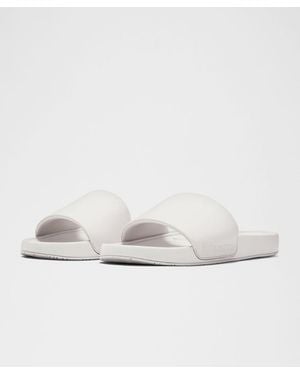 lululemon Restfeel Slide - White