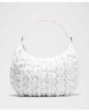 lululemon – Quilty Puff Shoulder Bag 14L – - White