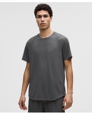 lululemon License To Train Short-Sleeve Shirt - Grey