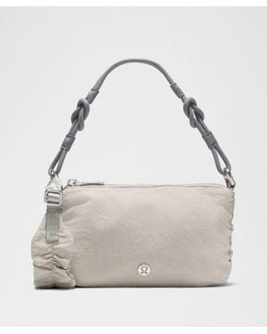lululemon – Ruched Shoulder Bag Mini 1.5L – - Grey