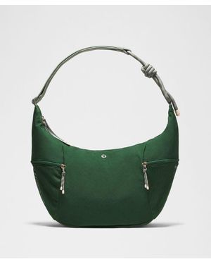 lululemon – Large Slouchy Sling Bag 13L Paracord – - Green