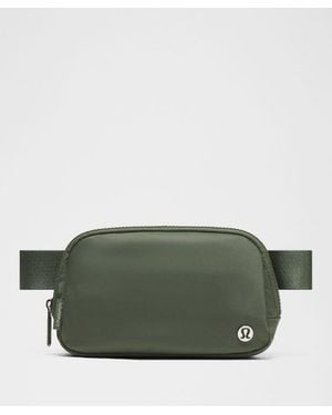 lululemon Everywhere Belt Bag 1L - Green