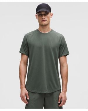 lululemon License To Train Short-Sleeve Shirt - Green