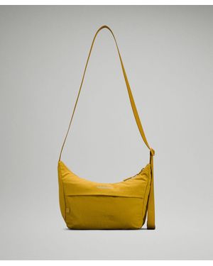 lululemon Sling Crossbody Bag 2l - Yellow