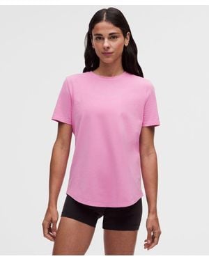 lululemon – Love Crewneck T-Shirt – – Size 4 - Pink
