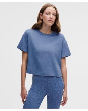 lululemon – Softy Suedey Relaxed Short-Sleeve Shirt – /Neon – Size Large - Blue