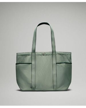 lululemon – Daily Multi-Pocket Tote Bag 20L – //Pastel - Green