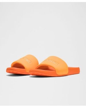 lululemon – Restfeel Slides Graphic – – - Orange