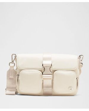 lululemon Wunderlust Multi-Pocket Crossbody Bag 3L - Natural