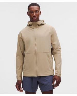 lululemon – Pace Breaker Jacket – Colour Khaki – Size Large - Natural