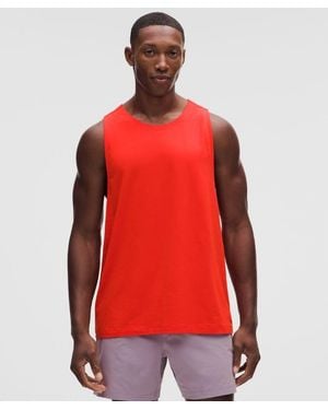 lululemon – Zeroed - Red