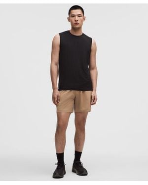 lululemon – Pace Breaker Linerless Shorts – 7" – Colour Khaki – Size Large - Black