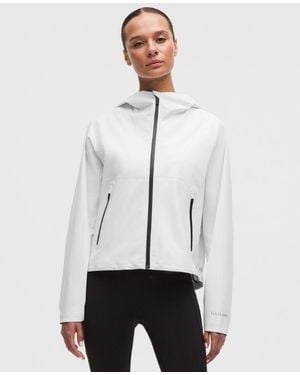 lululemon – Lightweight Waterproof Running Jacket – – Size 6 - White