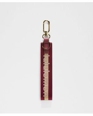lululemon – Never Lost Keychain – //Burgundy - White