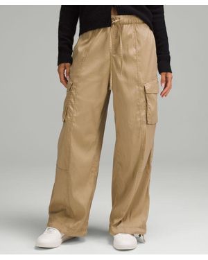 lululemon – Lightweight Adjustable Mid-Rise Cargo Trousers – – Size Large - Natural