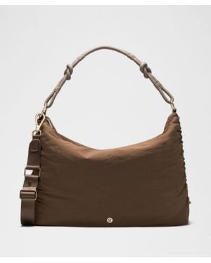 lululemon – Convertible Ruched Crossbody Bag Large 16L – - Brown