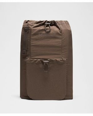 lululemon – 2-In-1 Convertible Backpack 21L – - Brown