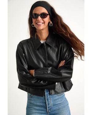 Lulus Mariely Vegan Leather Button-Front Cropped Jacket - Black