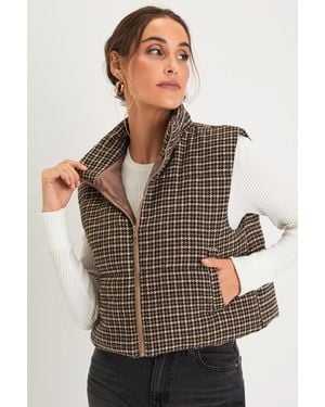 Lulus Cloud Nine Cutie Houndstooth Cropped Puffer Vest - Black